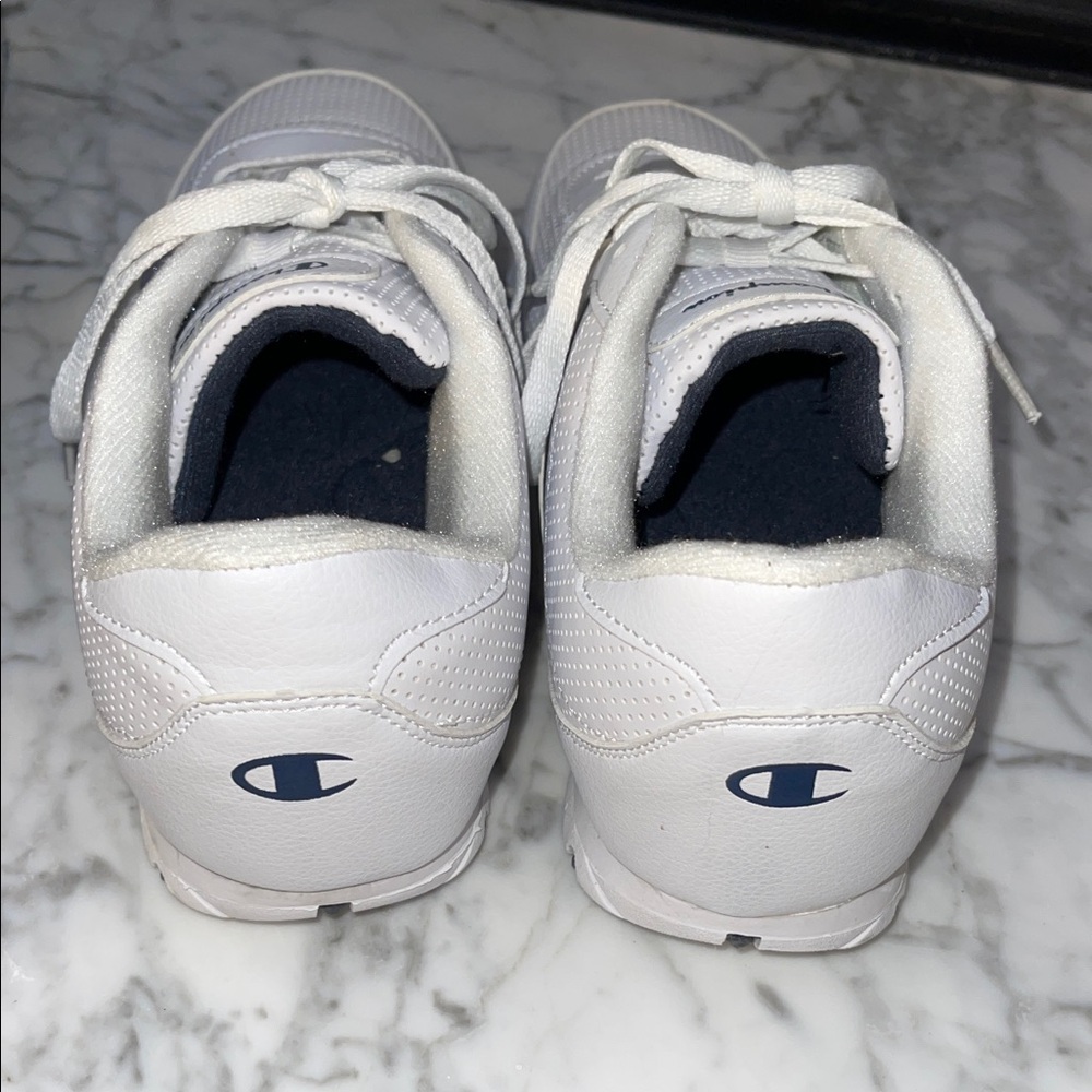 Women’s Sporty Champion Classic White Athletic Shoes - Picture 4 of 6